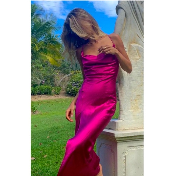 Lioness Dresses & Skirts - LIONESS Princess Polly Magenta Midi Dress
